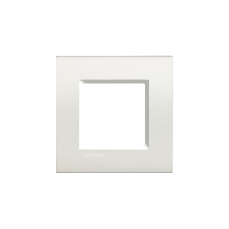 Livinglight placca 2 moduli quadra Bianca BTICINO LNA4802BI Livinglight placca 2 moduli quadra Bianca BTICINO LNA4802BI