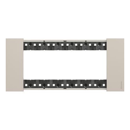 Placca Living Now 6 moduli colore Sabbia BTICINO KA4806KM