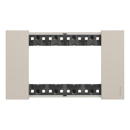 Placca Living Now 4 moduli colore sabbia BTICINO KA4804KM