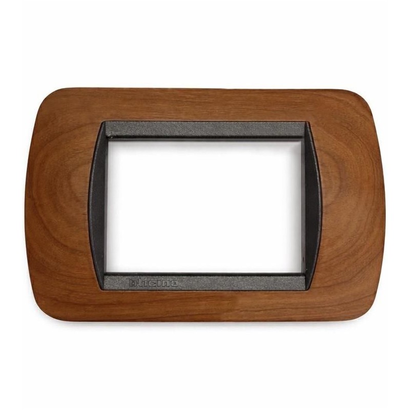 Placca 3 moduli Living International Tonda colore Ciliegio Americano BTICINO L4803LCA Placca 3 moduli Living International Tonda colore Ciliegio Americano BTICINO L4803LCA