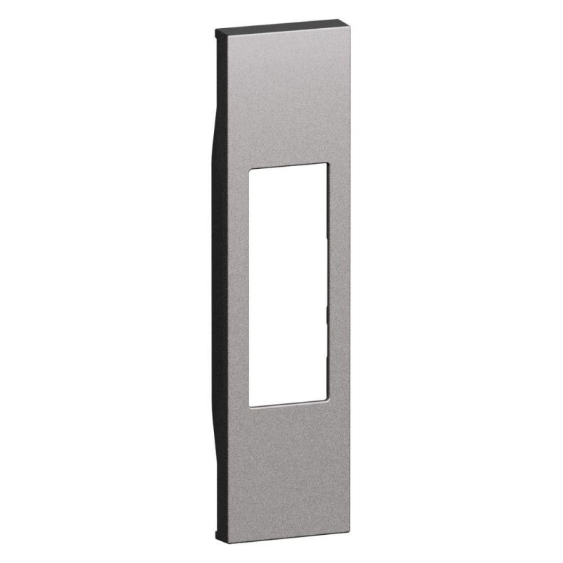 Cover Living Now per Prese, Bipolari, pulsante tirante Steel BTICINO KS02 Cover Living Now per Prese, Bipolari, pulsante tirante Steel BTICINO KS02