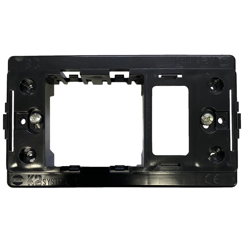 Supporto 3 moduli 1 Posto + Schuko CAL K2/92 Supporto 3 moduli 1 Posto + Schuko CAL K2/92