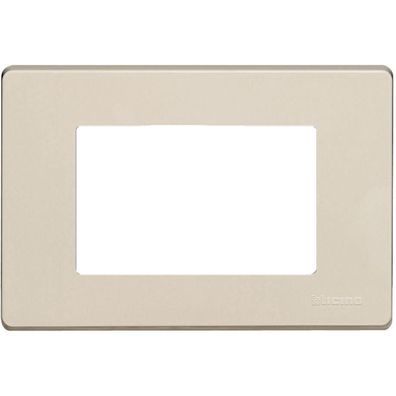 Placca Magic TT Avorio 3 Posti BTICINO 503/3A/R Placca Magic TT Avorio 3 Posti BTICINO 503/3A/R