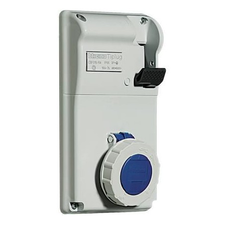 PRESA INTERBLOCCATA DA QUADRO BTICINO 32A  2P+T 230V IP55 CBS232/52