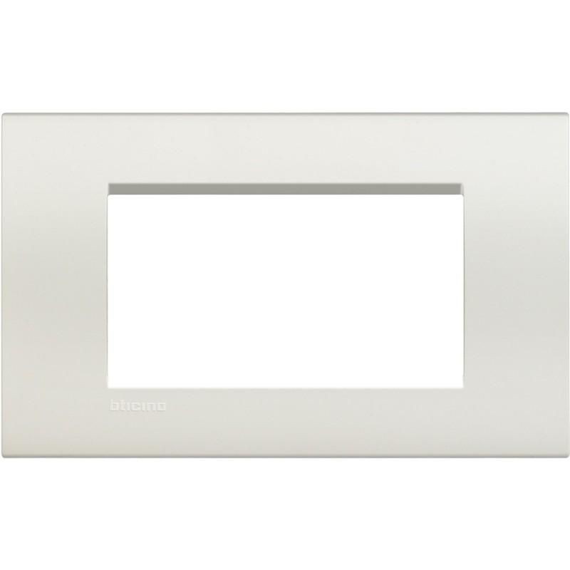 Livinglight placca 4 moduli quadra bianco BTICINO LNA4804BI Livinglight placca 4 moduli quadra bianco BTICINO LNA4804BI