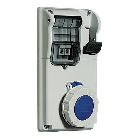 PRESA INTERBLOCCATA DA QUADRO CON FUSIBILI BTICINO 32A  2P+T  230V  IP55 CBC232/52