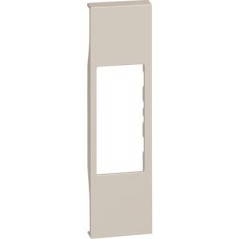 Cover Living Now per connettori RJ11/45 A/V Sabbia BTICINO KM07