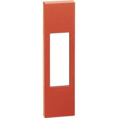 Cover Living Now per presa Bivalente 1 modulo Rossa BTICINO KR02